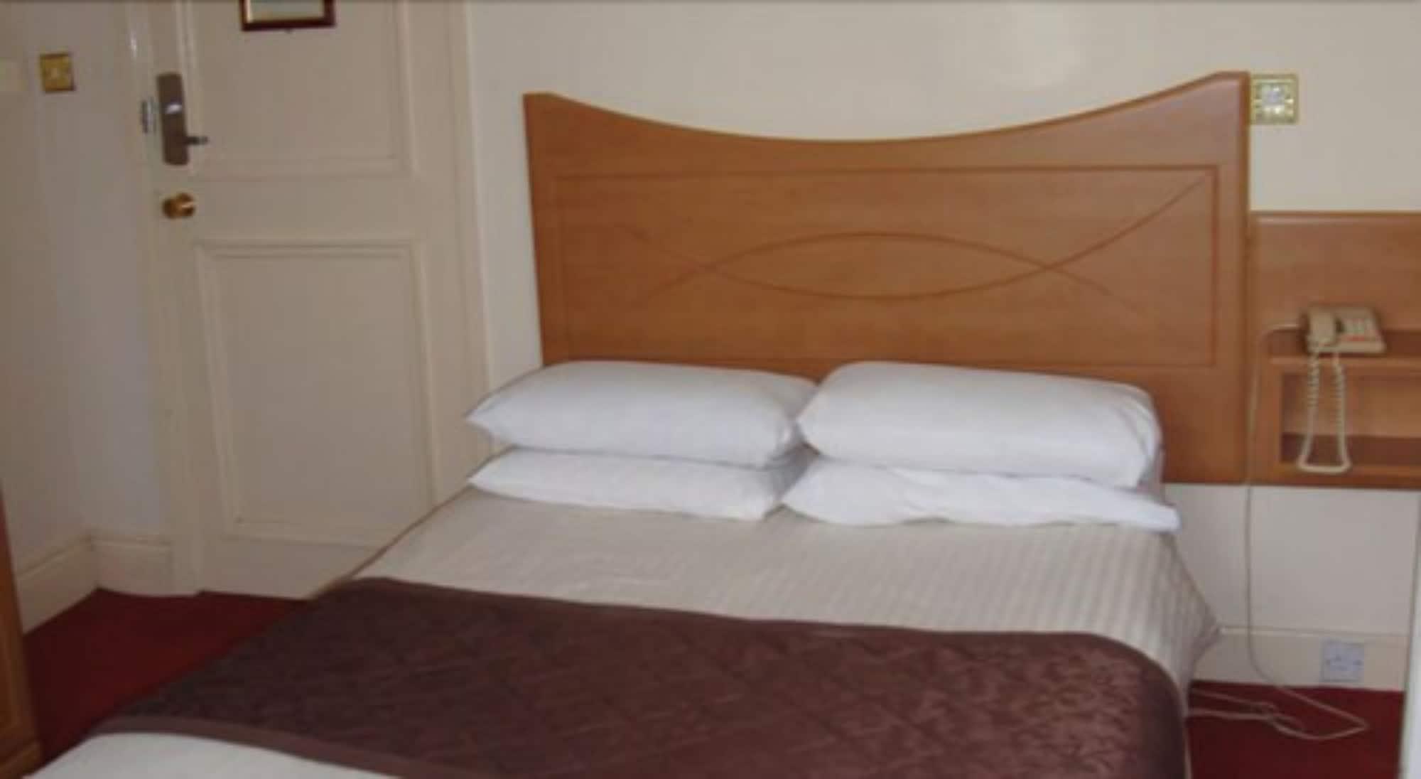 ניוקאסל Whites Hotel מראה חיצוני תמונה