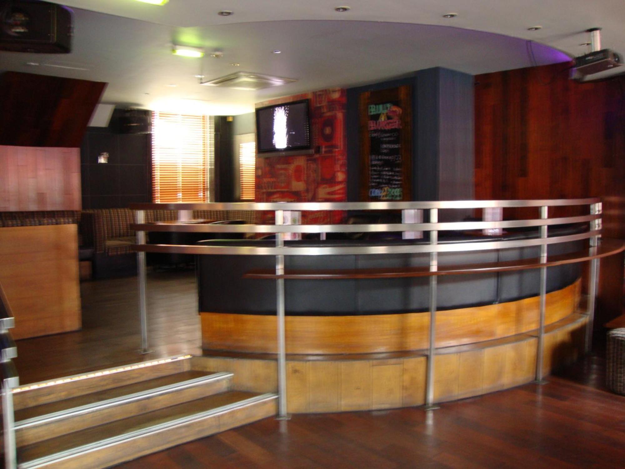 ניוקאסל Whites Hotel מראה חיצוני תמונה