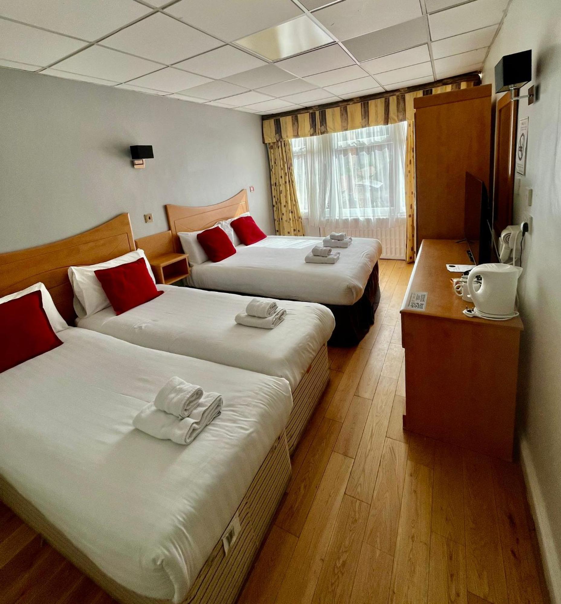 ניוקאסל Whites Hotel מראה חיצוני תמונה